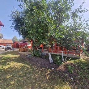 Casă 400 m² cu teren 18.000 m², Hodoșa - Harghita | Mobilată, renovată