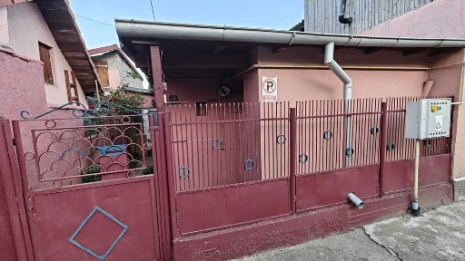 Casa Coiciu | 2 corpuri independente | 2 băi, 2 bucătării | 185 mp teren