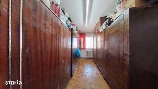 Apartament cu 3 camere de vanzare - Piata Garii, Arad