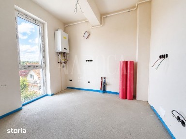 Apartament o camera de vanzare in Floresti