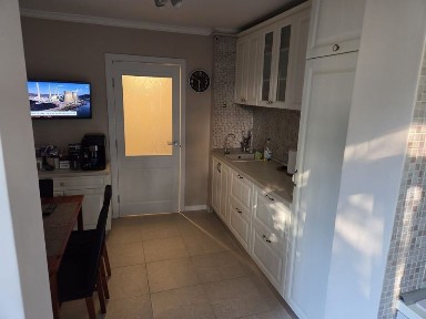 Inchiriez apartament 3 camere