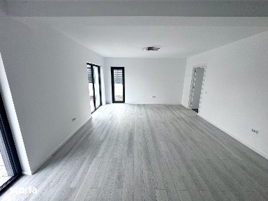550mp teren! CANALIZARE! Incalz in pard! Vila 4 camere Miroslava