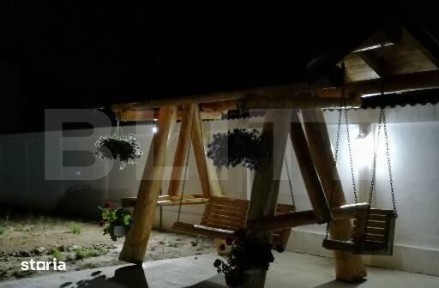Casa de vanzare cu teren 1.530 mp, garaj, alarma si supraveghere video