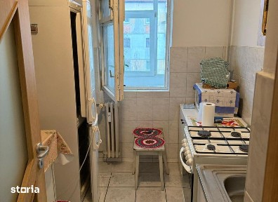 Apartament 2 camere Podul de Fier, 46 metri, etaj 3 Cod:162396