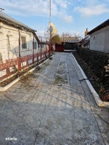 casa de vanzare la tara