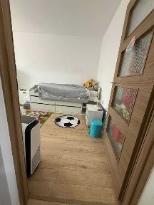 Închiriez apartament 4 camere decomandate 1 baie etaj 4/4