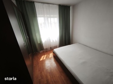 Chirie Apartament 3 camere decomandate AC si Centrala
