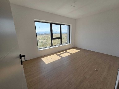 De vanzare Apartament 3 camere - Finisat la Cheie - Direct Dezvoltator - Calea Surii Mici