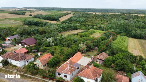 Casa renovata in 2024 - Teren 2.268 mp - Medisa