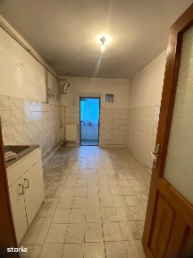 3 decomandate cu 2 balcoane, 22 Decembrie