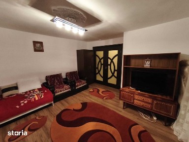 Primesc in gazda ultracentral Targoviste