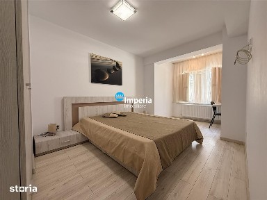 Inchiriez apartament 2 camere, semi - decomandat, Complex Roua Residen