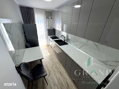 PRIMA INCHIRIERE | 3 CAMERE DECOMANDATE | 2 PARCĂRI | BLOC NOU | MĂN
