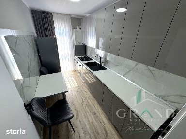 PRIMA INCHIRIERE | 3 CAMERE DECOMANDATE | 2 PARCĂRI | BLOC NOU | MĂN