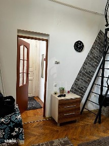 Apartament o camera în zona MAGAZINUL CENTRAL