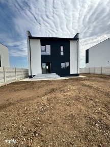 Vila Individuala in Domnesti/ Incalzire in Pardoseala