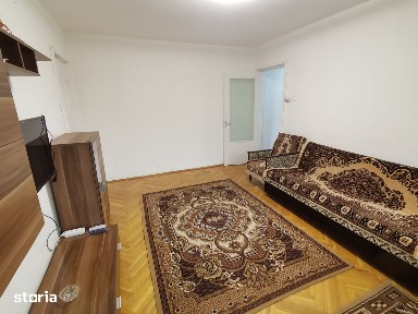 INCHIRIEZ apartament 2 camere semidecomandat,zona Vasile Aaron