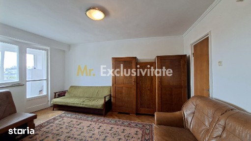 Garsoniera Craiovei etaj intermediar in bloc de apartamente