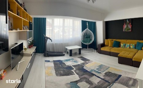 Apartament 5 camere / 2 bai