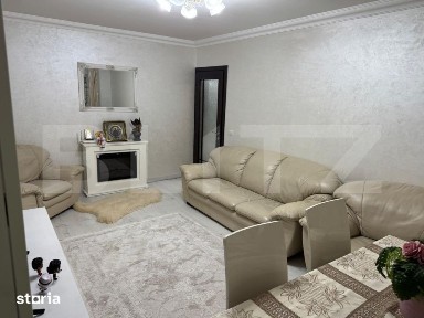 Apartament cu 3 camere, 63 mp, zona Obcini