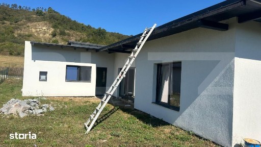 Casa de vanzare, 169 mp, teren 900 mp, zona Voiniceni