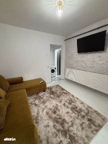 Garsonieră de închiriat, cu balcon și AC
