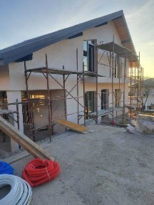 Persoana fizica,casa Valea Adanca