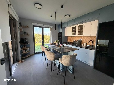 Casa premium, mobilata, zona linistita, garaj, 1160mp teren - Feleacu