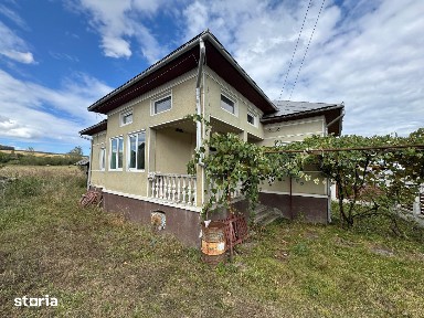 Casa 106 mp cu teren de 931 mp, Recea Cristur