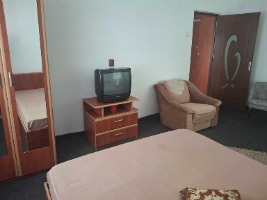inchiriere garsoniera spatioasa - Berceni - zona spital Bagdasar Arseni