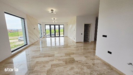 Casa individuala cu 4 camere,169 mp utili,500 mp teren,Micesti