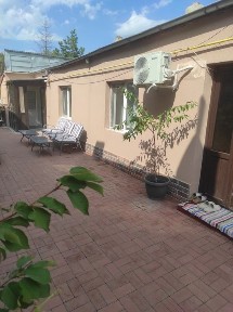 Vând casă zonă centrală