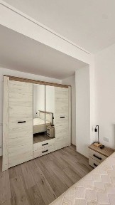 Inchiriez apartament cu 2 camere in bloc nou