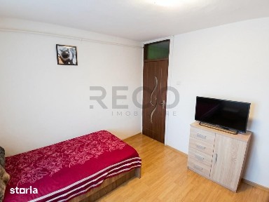 RECO Apartament tip PB 2 camere Decomandat Zona Velenta