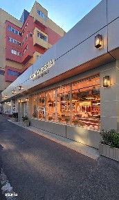 Spatiu Comercial - 140mp - Vitrina - Trafic Pietonal