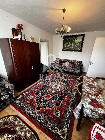 Apartament 2 camere, 43 mp, balcon mare, acoperiș, etaj 4/4