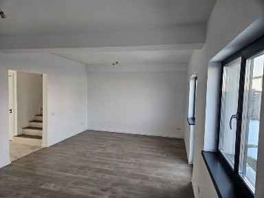 Proprietar, vand casa P+1E+M in Bragadiru