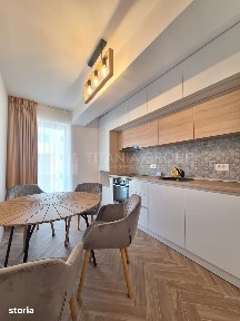 Apartament 3 camere,2 bai+parcare, lux Rasnov
