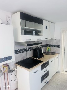 Inchiriez apartament 3 camere