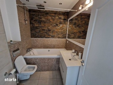 Apartament cu 2 camere + birou si parcare de inchiriat