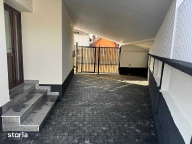 Casa complet renovata