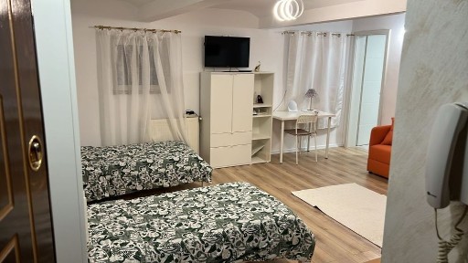 Persoană fizică vând garsonieră ultracentrală - Strada Republicii, Ideală pentru locuit sau investiție