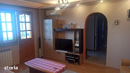 Inchiriez apartament 2 camere