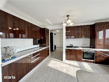 Penthouse cu 3 camere, terasa si balcon - cartierul Avantgarden