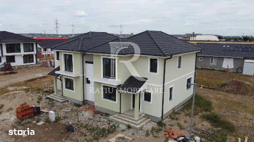 Duplex modern P+E | 4 camere | Sântandrei