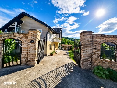 Vilă premium cu panoramă montană, 5 dormitoare, 2 bai, 827 mp teren