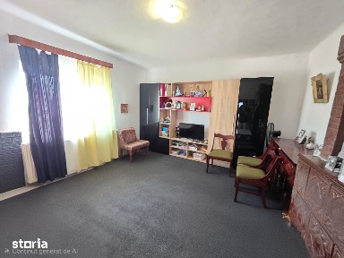 Casa in Roman, 3 camere, caramida, 480 mp teren, 75000 euro