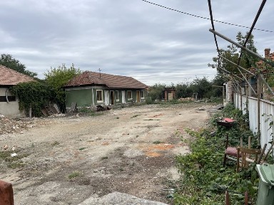 Vand casa langa Targu Jiu