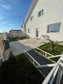 Vand / inchiriez duplex Midia Sat
