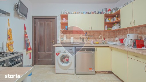 Comision 0%! Vila Patricia, pensiune Breaza | teren tenis | ciubăr